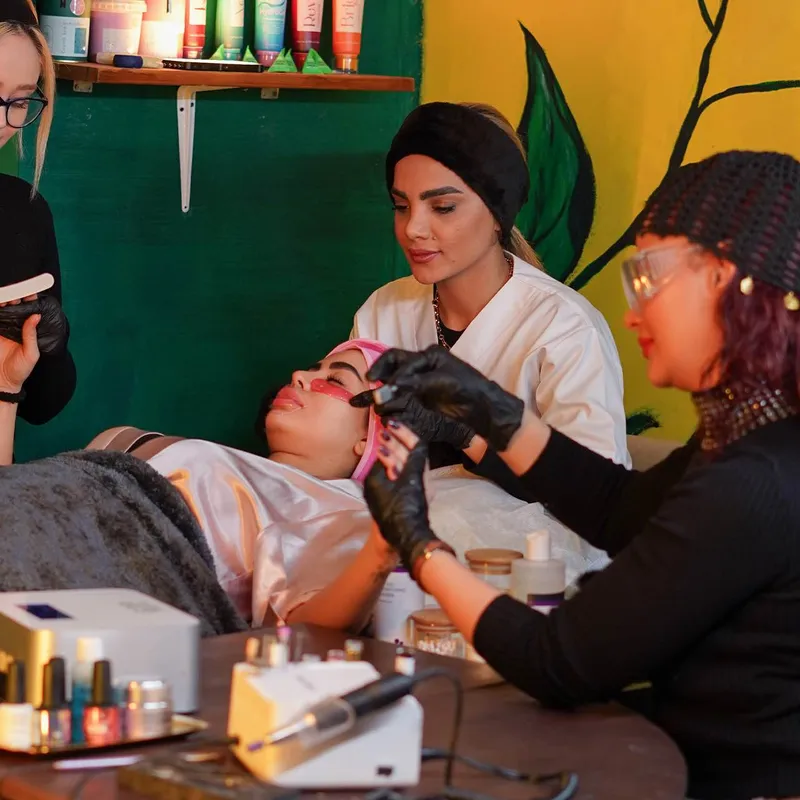 خدمات همزمان