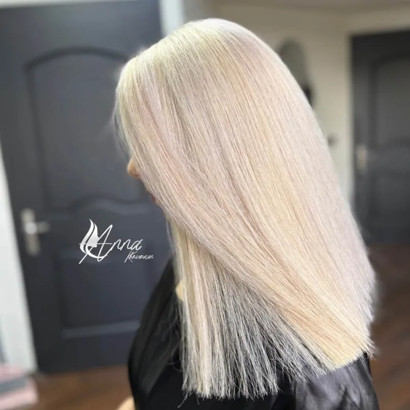 دکلره کامل صدفی-مرواریدی