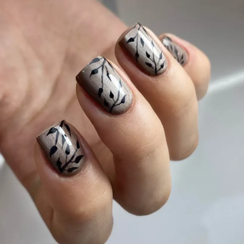 ژلیش ناخن طبیعی