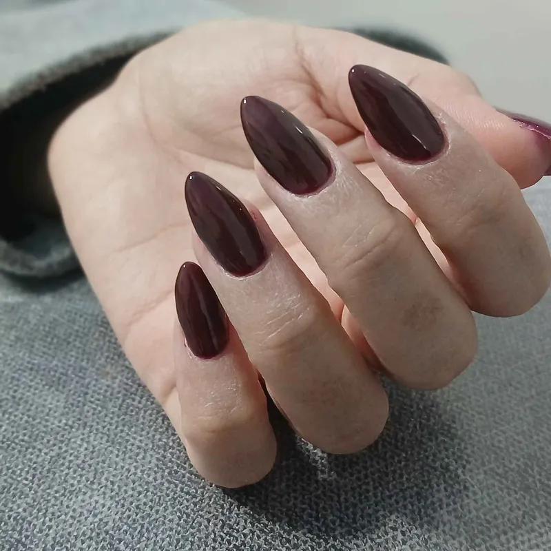 کاشت ناخن 