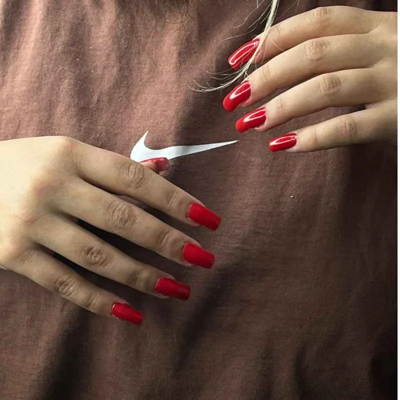 کاشت ناخن با پلی ژل