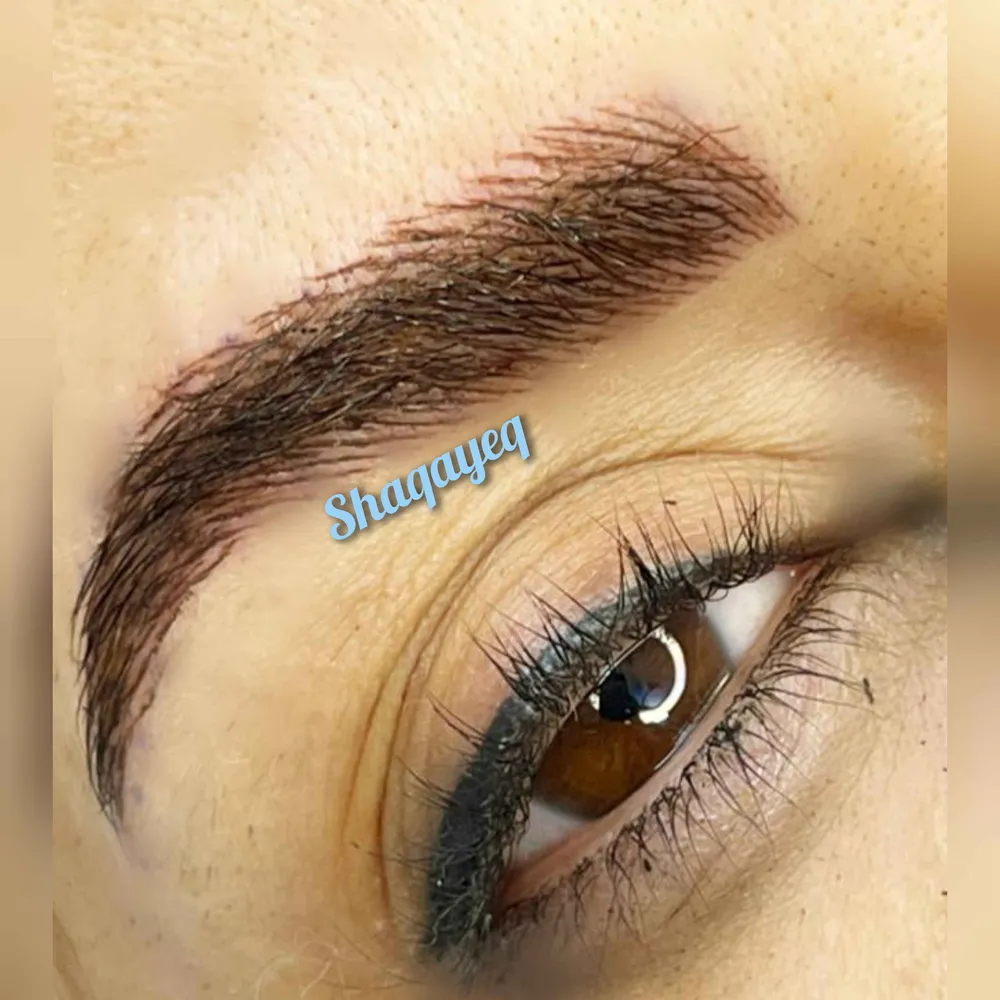 خدمات میکروبلیدینگ