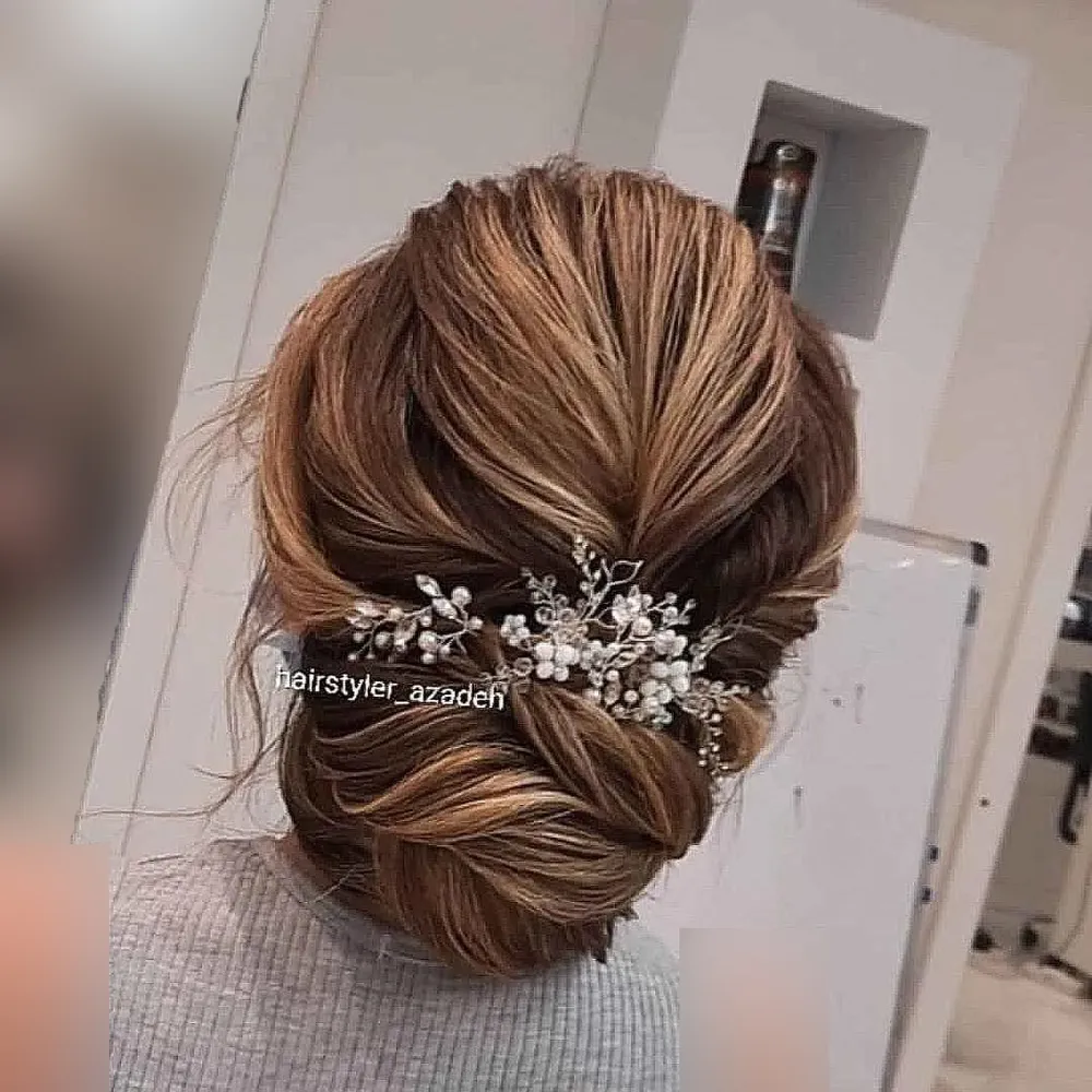 مدرس و شینیونکار عروس