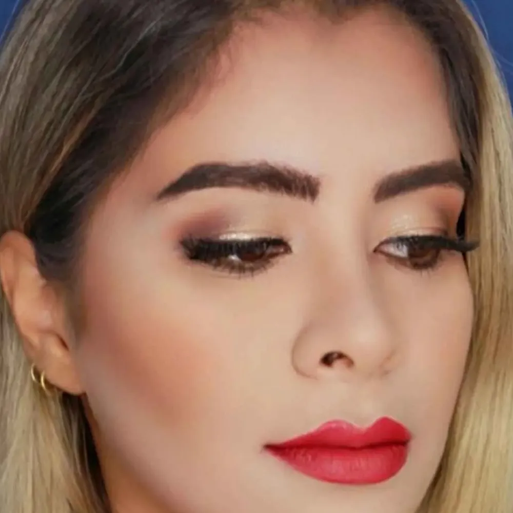 میکاپ کلاسیک