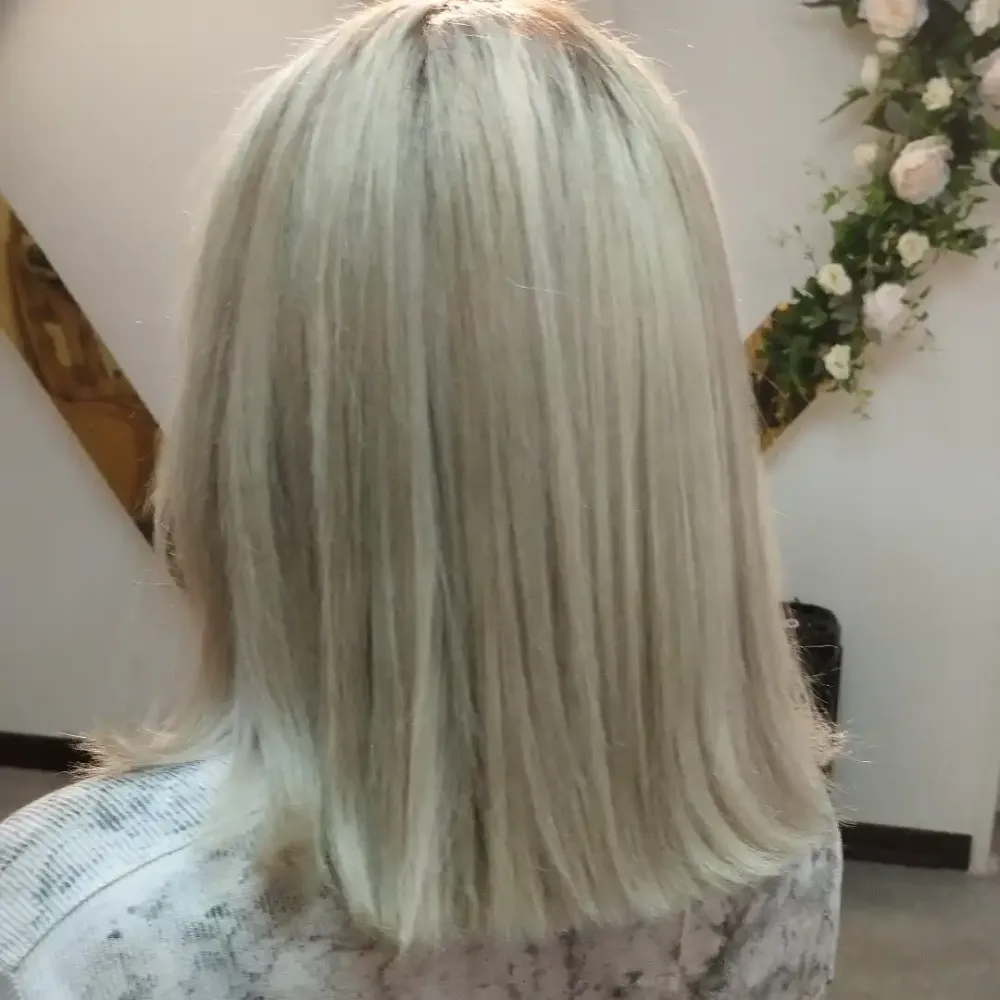 تمام دکلره با فید ریشه