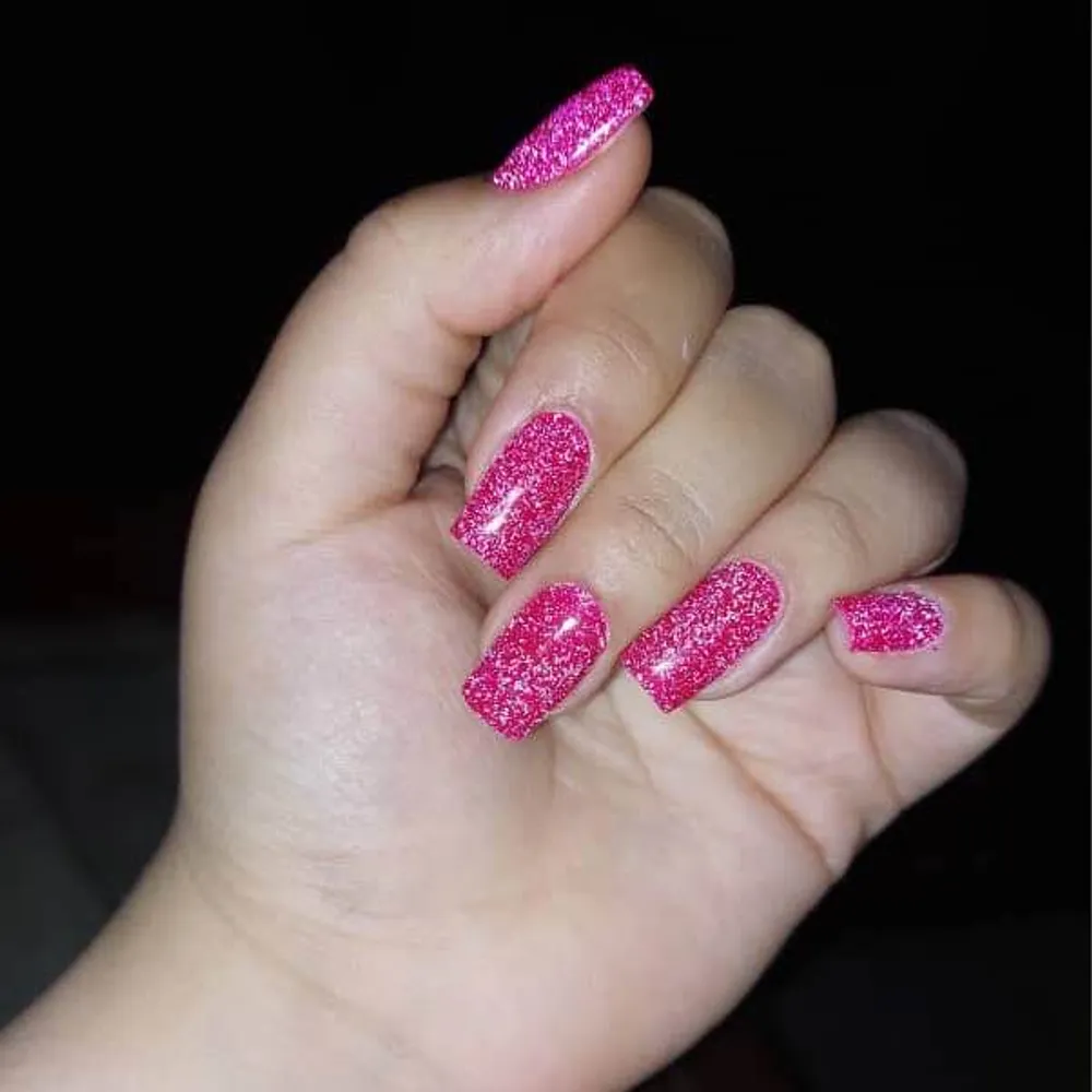 ترمیمم ناخن با ژل