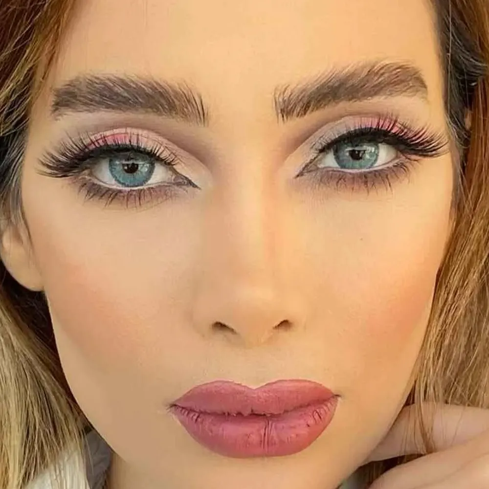 میکاپ خطی لایت 