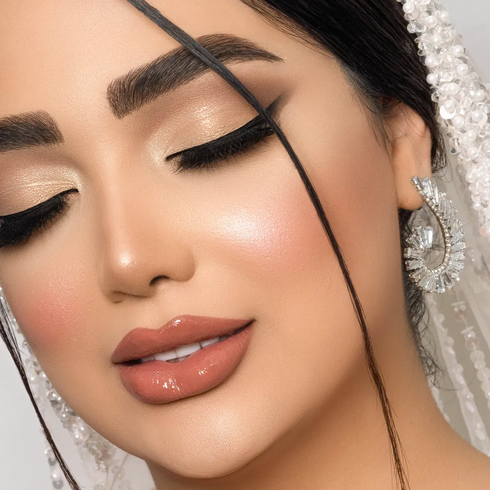 میکاپ عروس لایت عروسکی