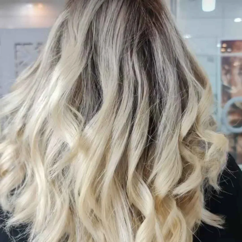 خدمات رنگ لایت 