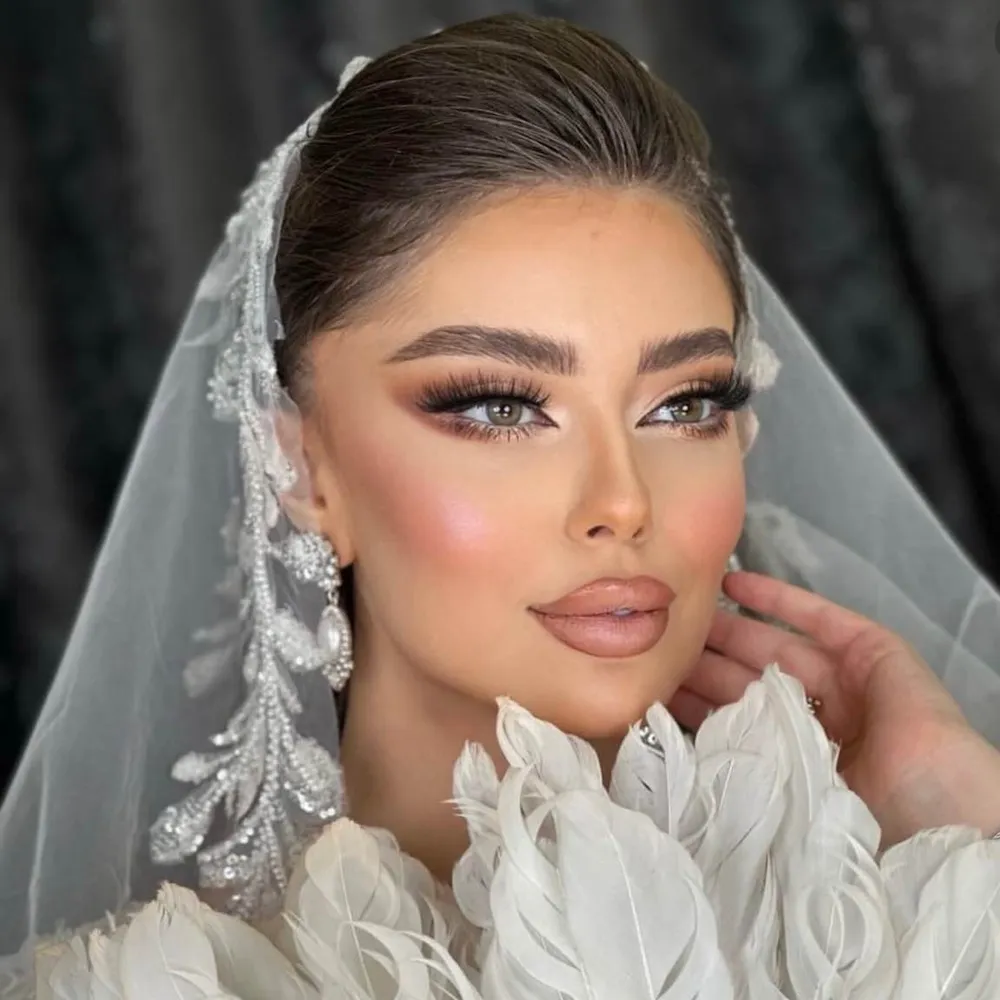 ميكاپ و شينيون حرفه اي سعادت آباد