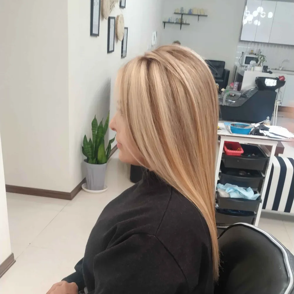 لایت هلویی رنگ سال 