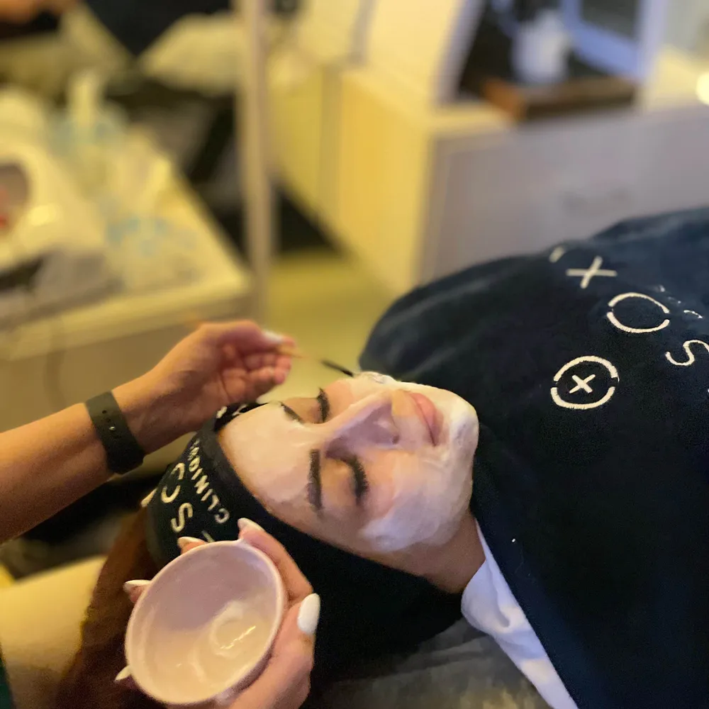 لاین درمانی پوست خشک