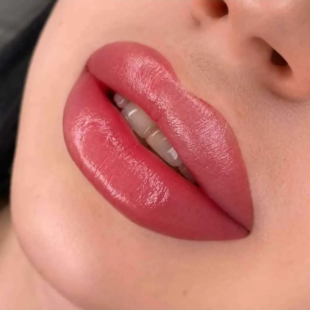 آرایش دائم صورت