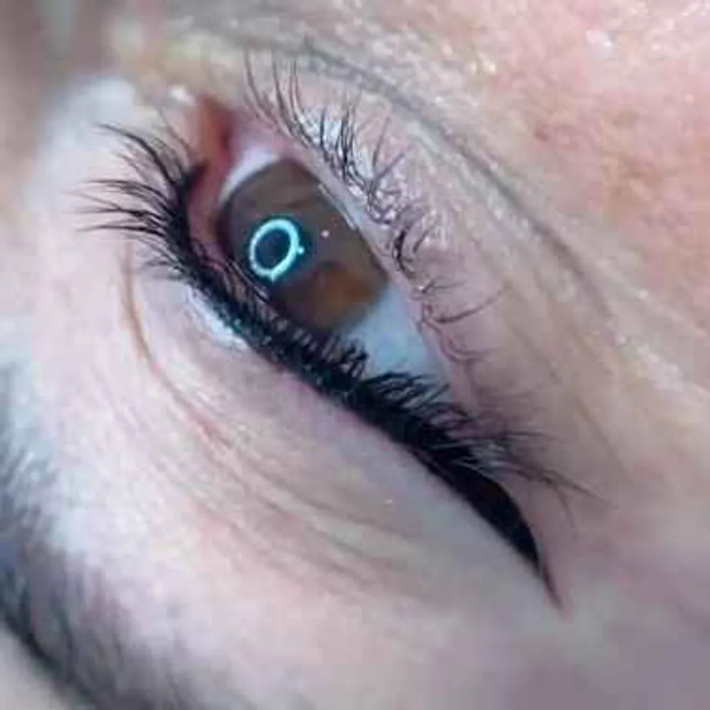 خط چشم دائم 