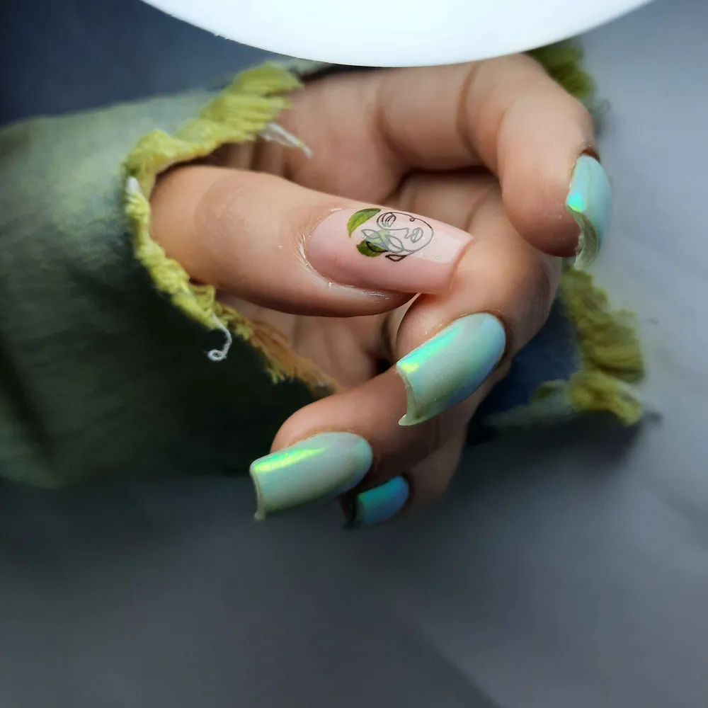 کاشت ناخن ولیفت ولمینت مژه وابرو