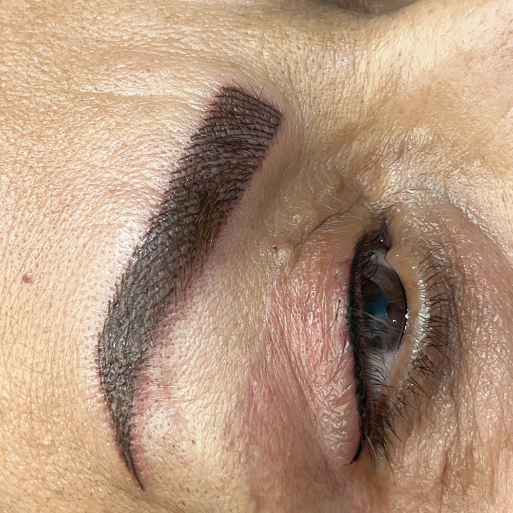 میکروبلیدینگ ابرو