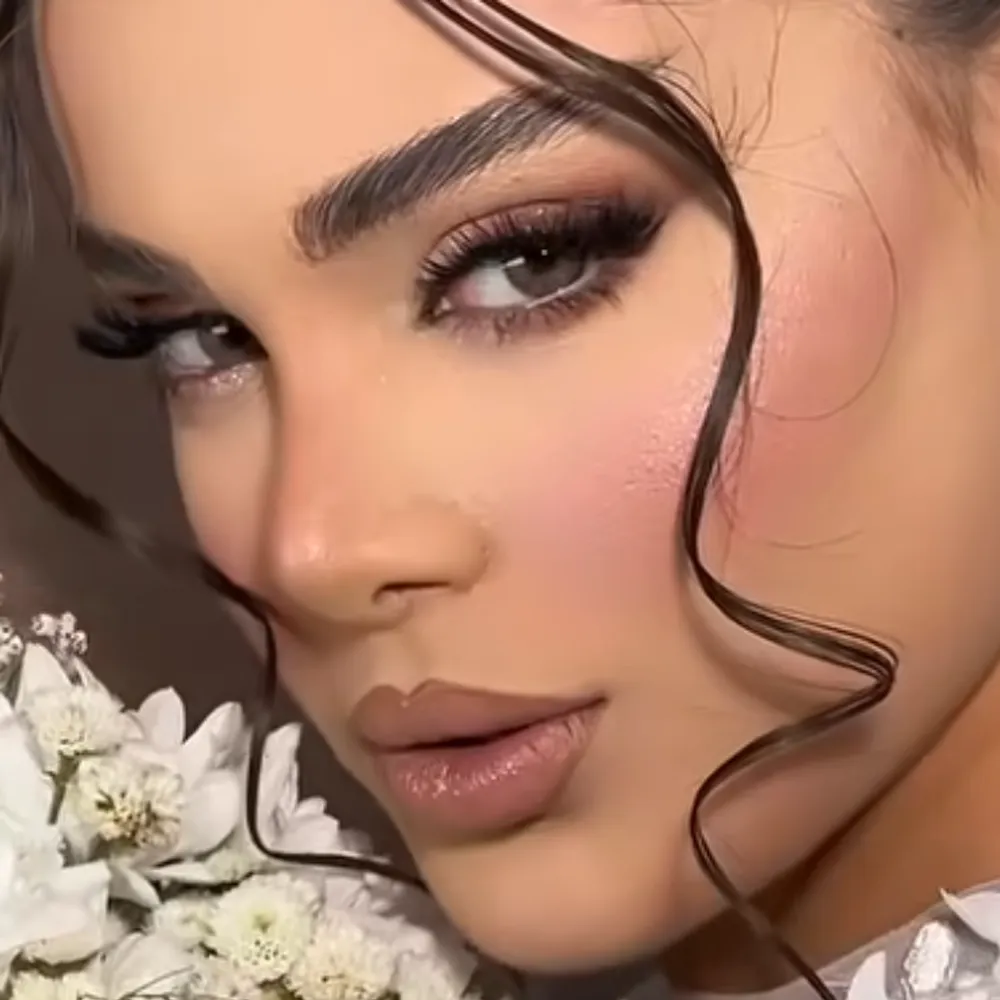 میکاپ آرتیست