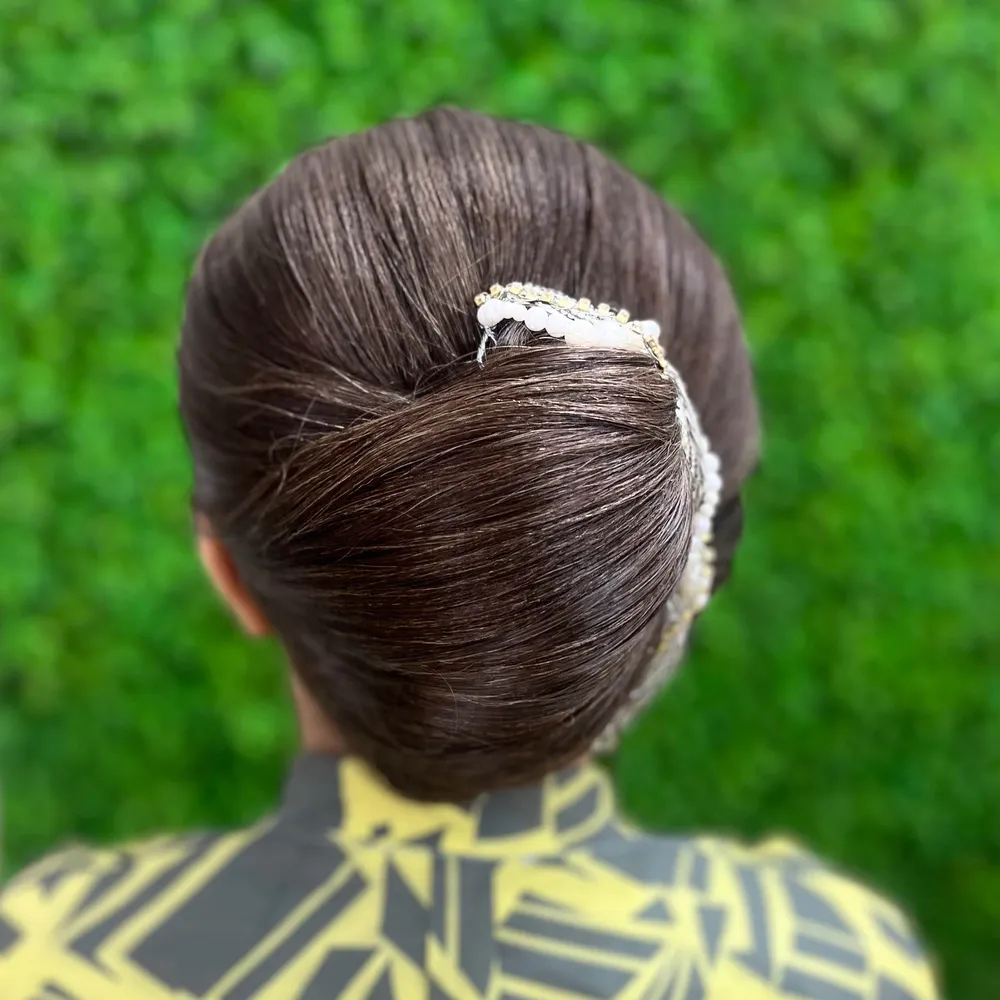 شنیون تویسست 