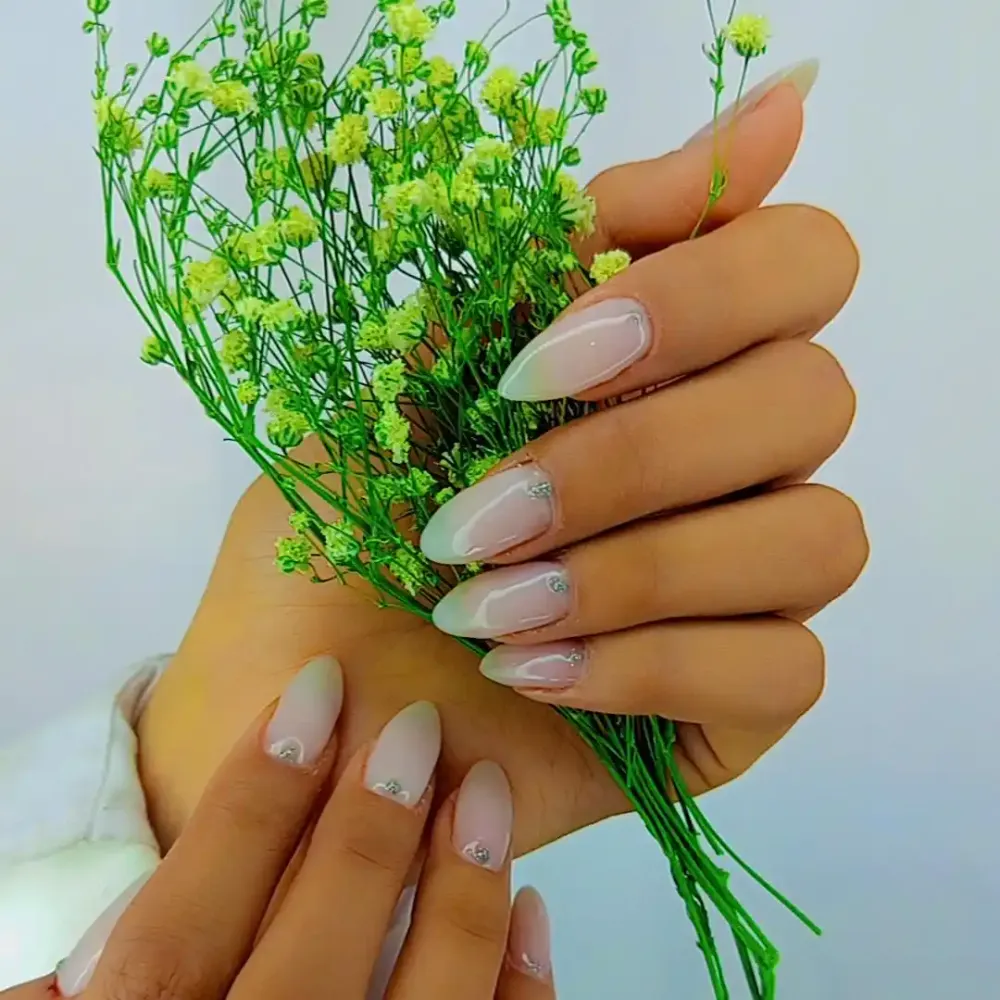 خدمات تخصصی عروس وسایرخدمات دیگر