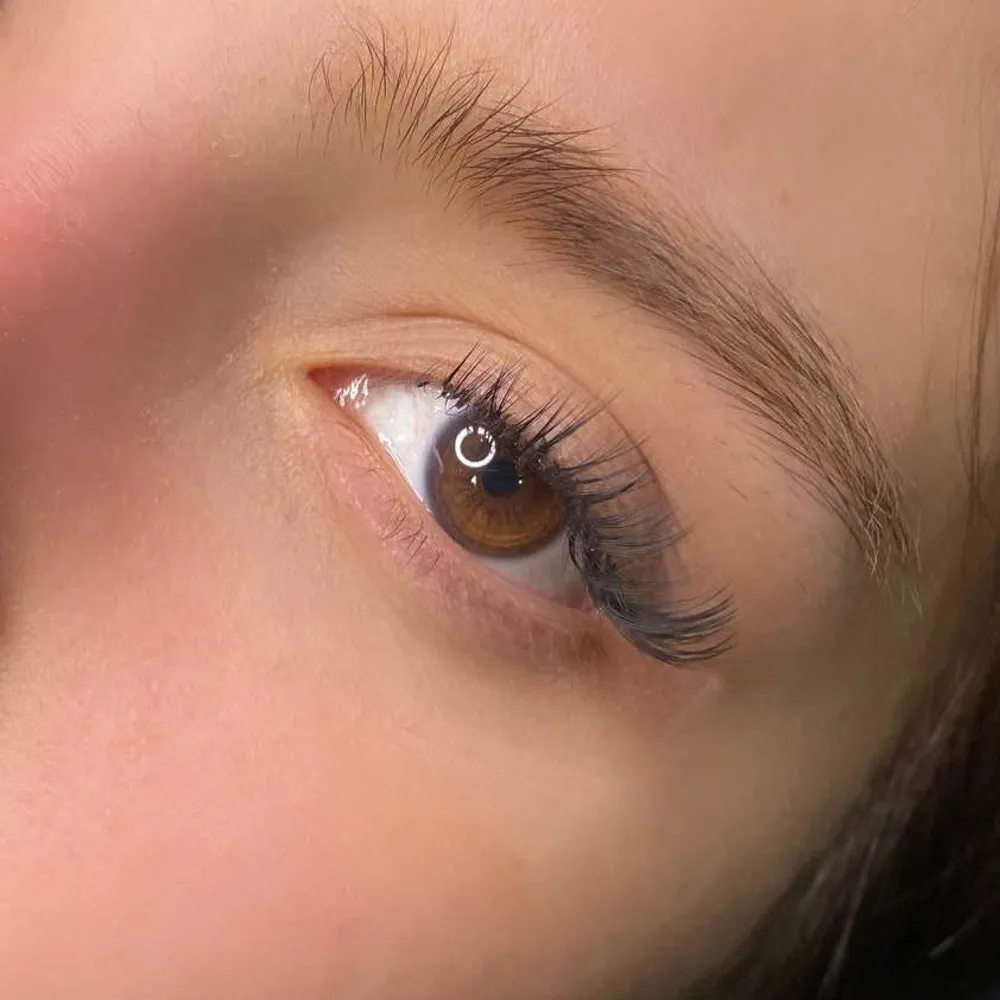 اکستنشن مژه 