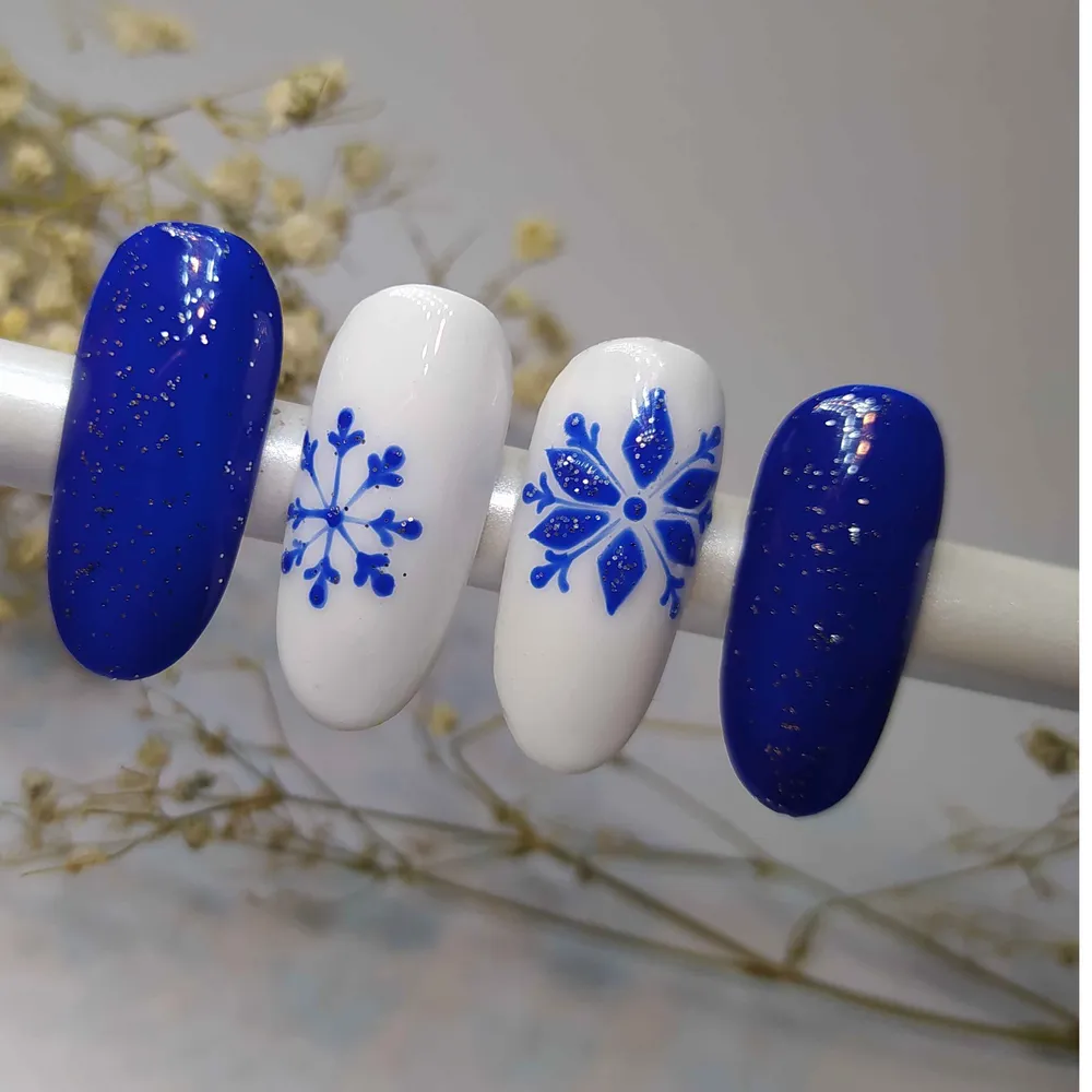 آموزش طراحی ناخن