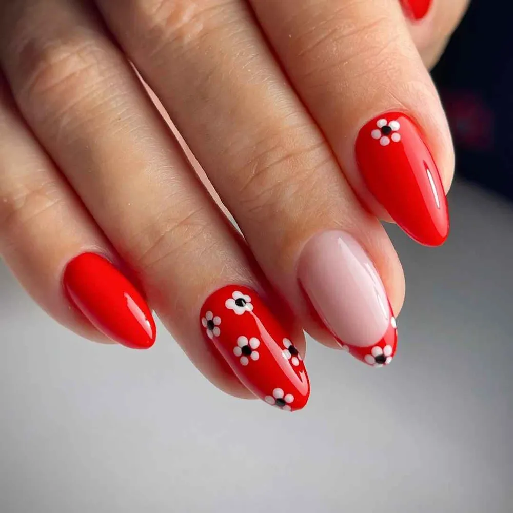 نمونه کارهای خدمات مو و ناخن