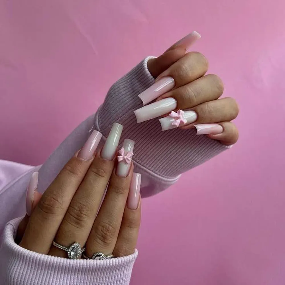 کاشت و ترمیم ناخن