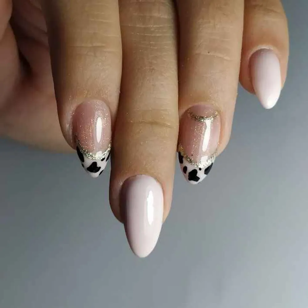 کاور ناخن طبیعی 