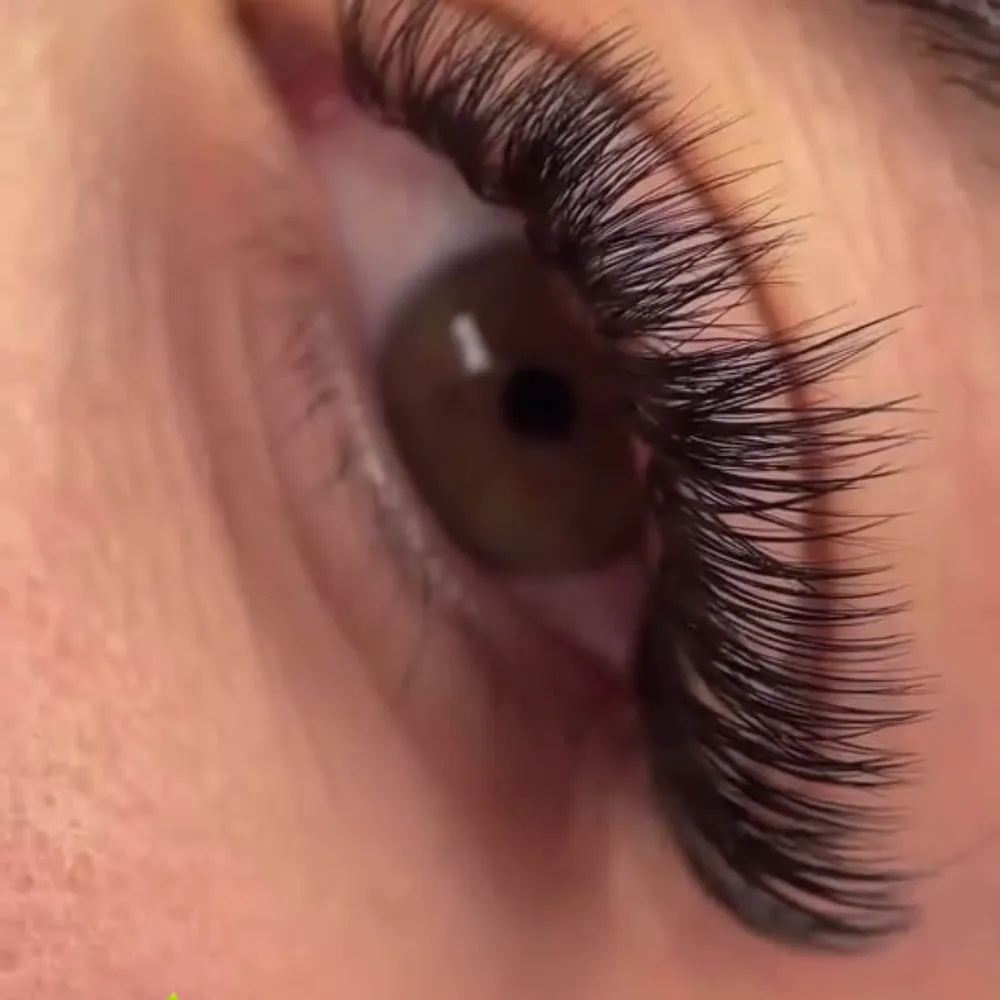 اكستنشن مژه