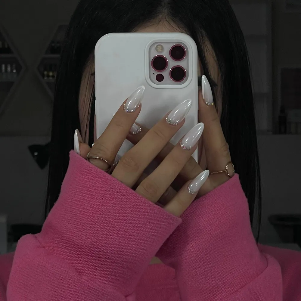 کاشت ناخن رشت