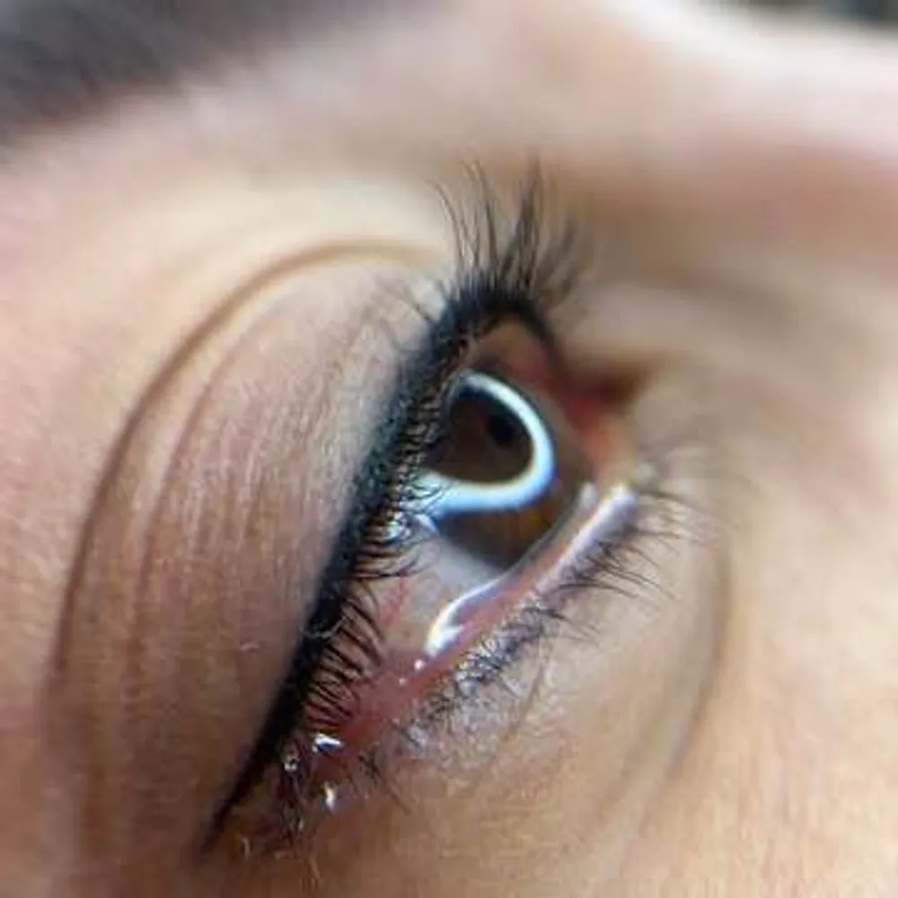 خط چشم دائم