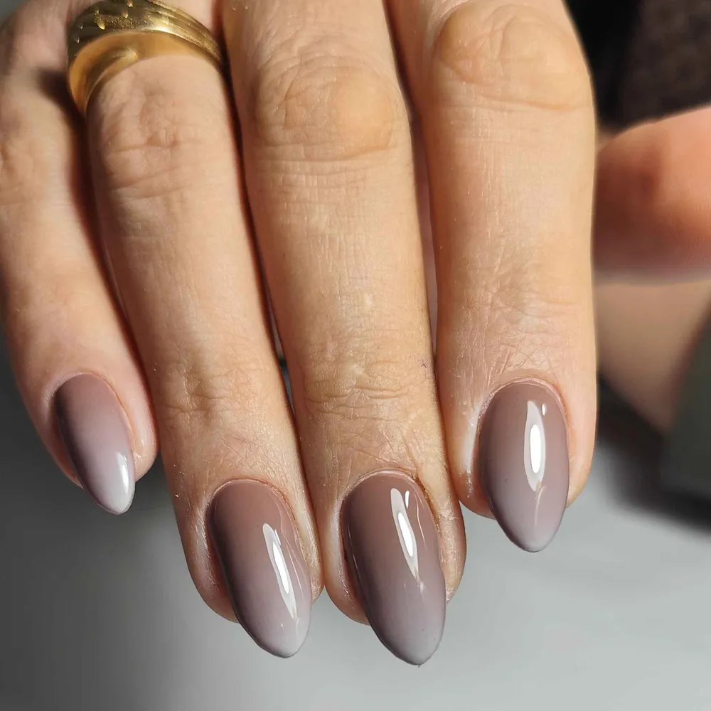 کاشت ناخن ،کاشت مژه ،لیفت ابرو 