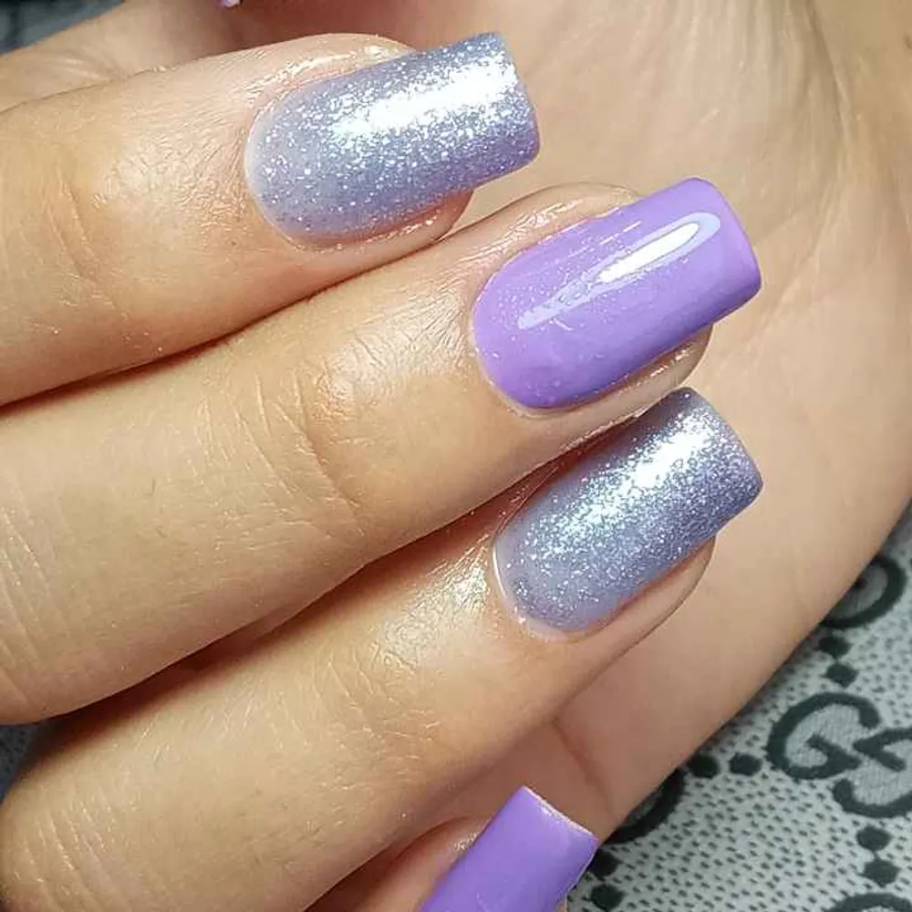 کاشت و ترمیم ناخن 