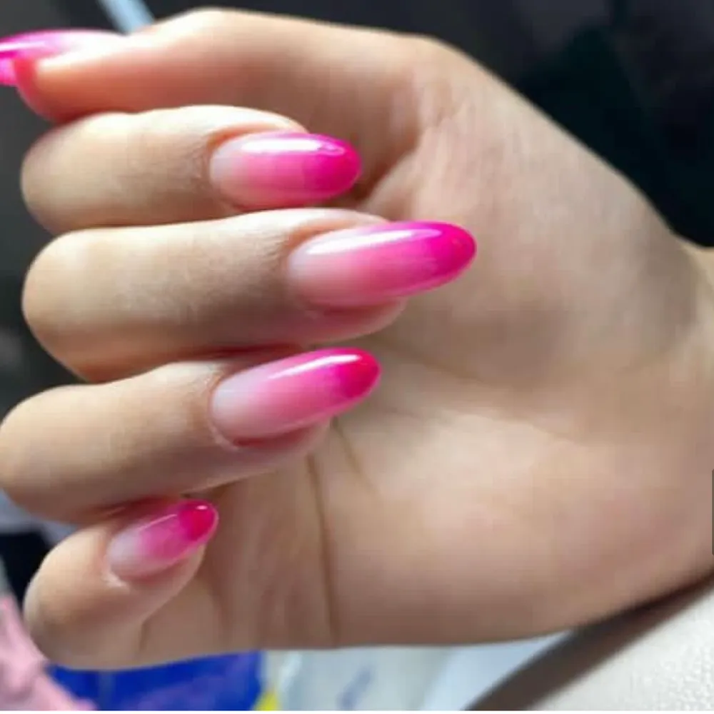 آمبره صورتی