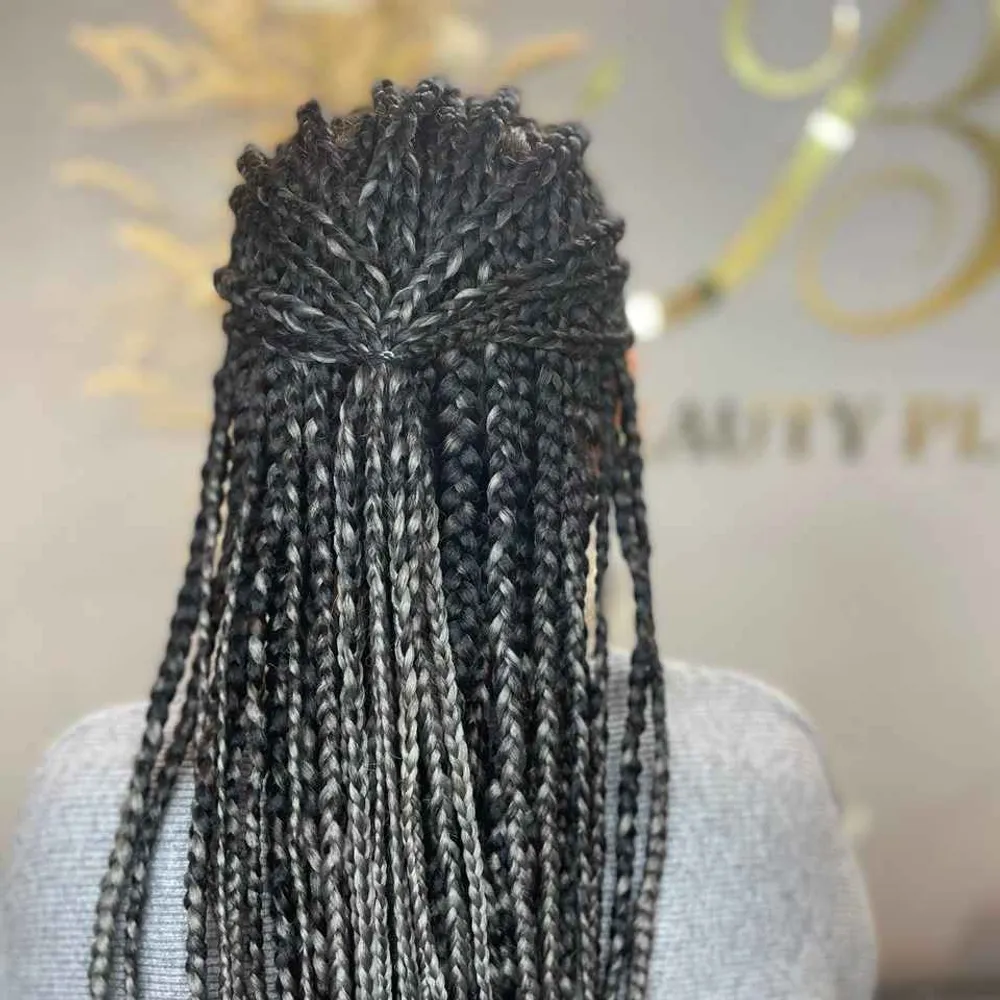 اجرای تخصصی کلیه خدمات بافت مو بابرندعالی