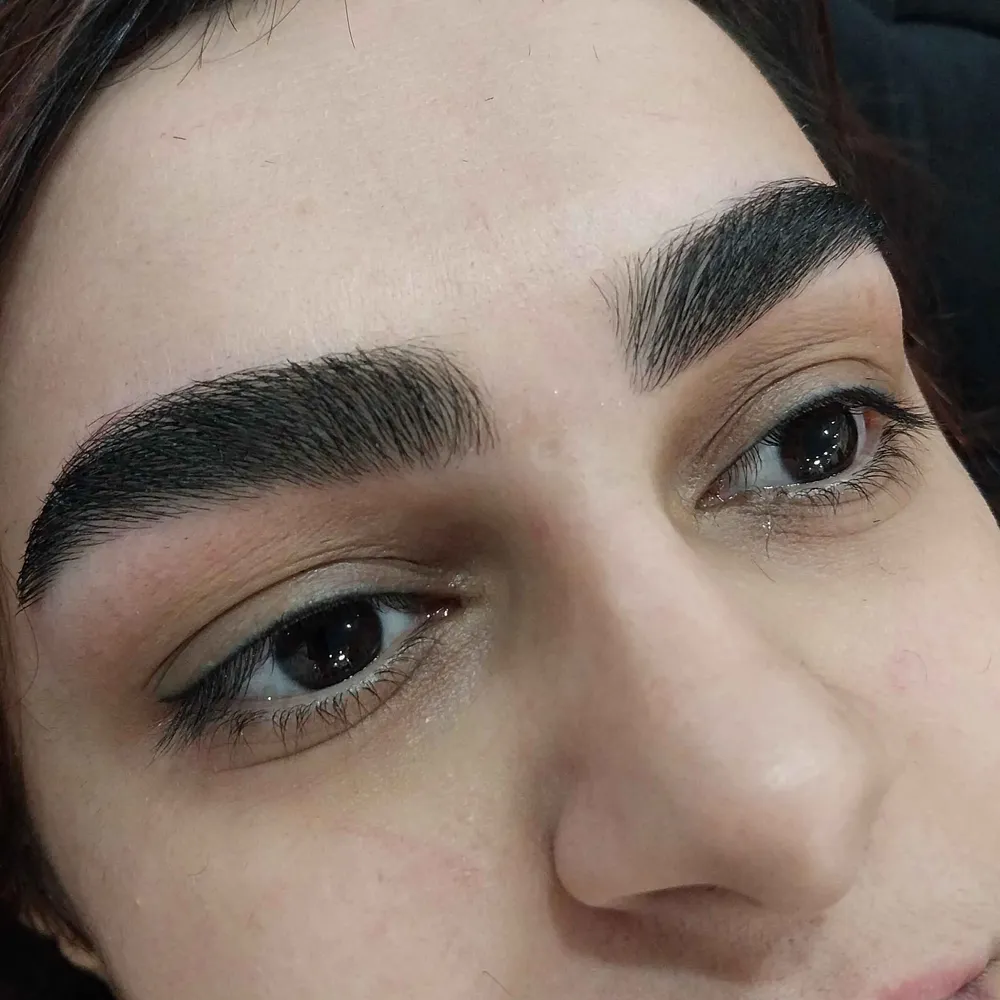 اصلاح ابرو سبک جدید