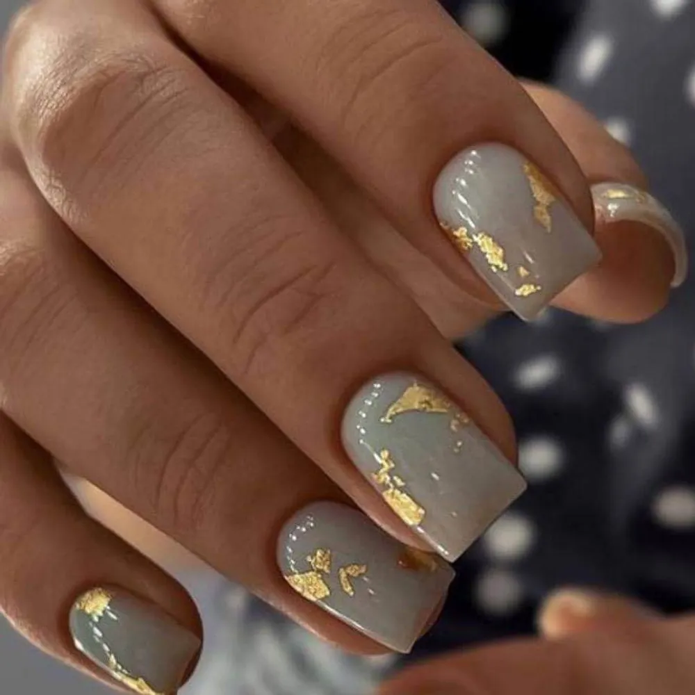 ترمیم و کاشت ناخن