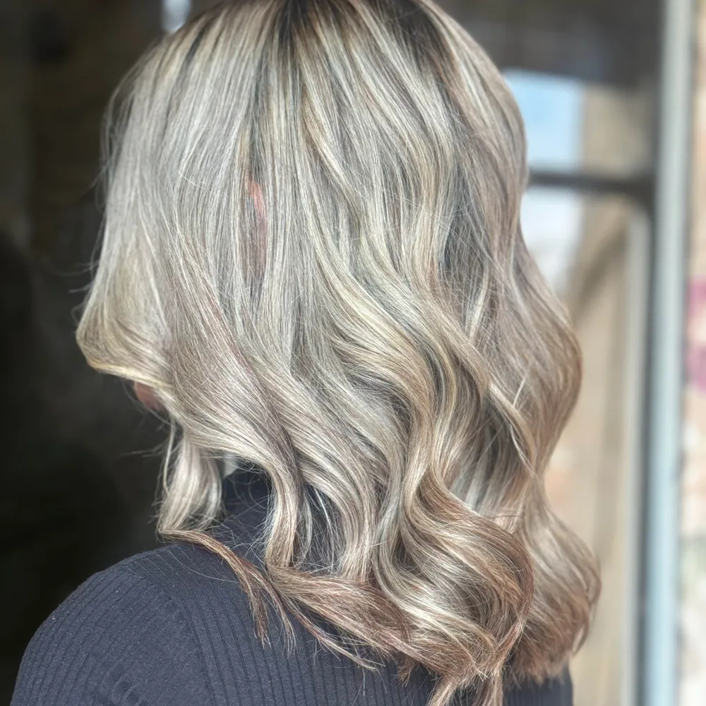 دکلره رنگ مو