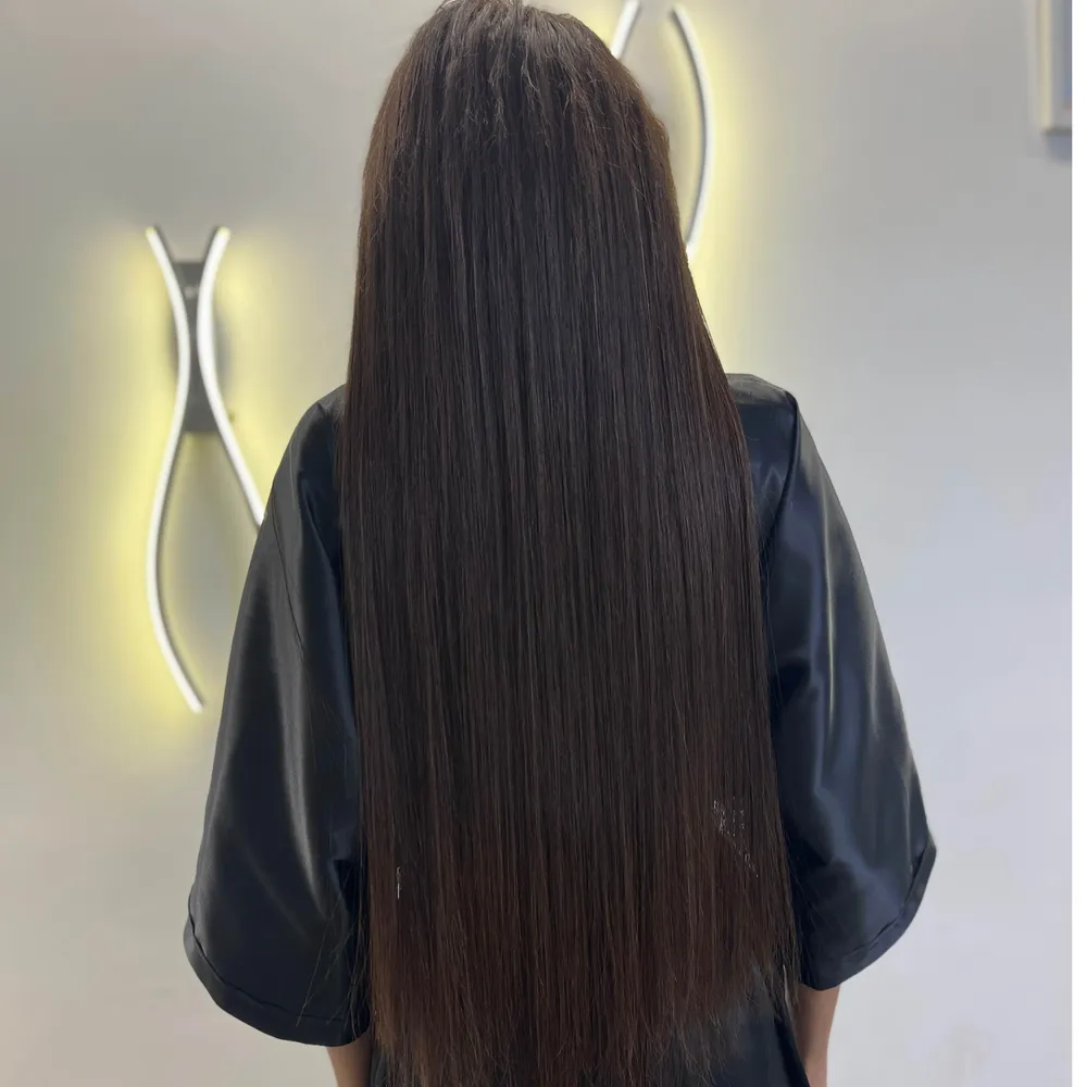 اکستنشنمو با موهای کاملا طبیعی ونچرال 