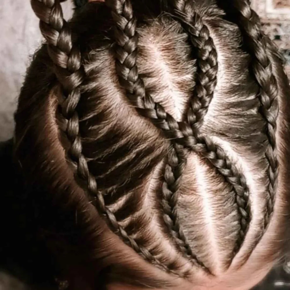 شینیون مو.بافت مو.استایل مو.کرلی.