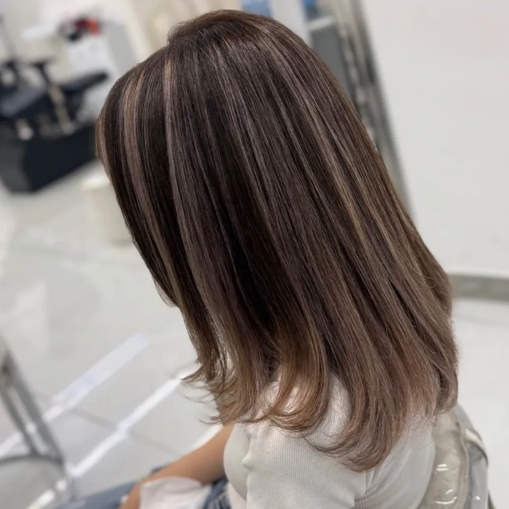 لایت ۱۰ فویلی