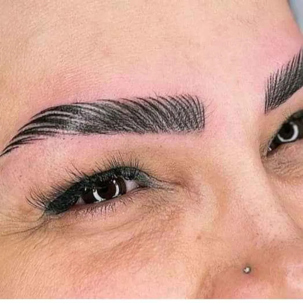 فیبروز،هاشور ،نانوبروز ،بلد بروز ،میکرو شیدینگ،خطچشم ،شیدینگ چشم ،بن مژه ،خط لب ،شیدینگ لب ،کانتور لب ،تینت لب ،تتوی مینیمال بدن 