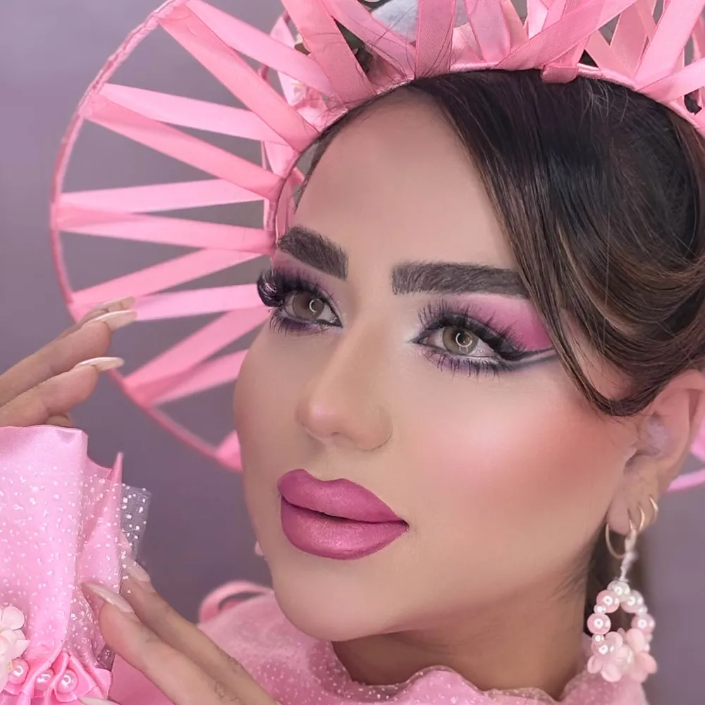 نمونه میکاپ صورتی دلبر تکنیک اسموکی 