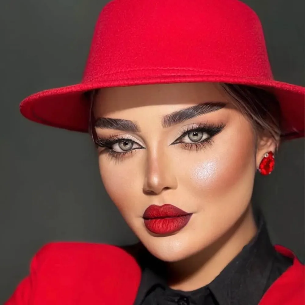 میکاپ عروسکی 