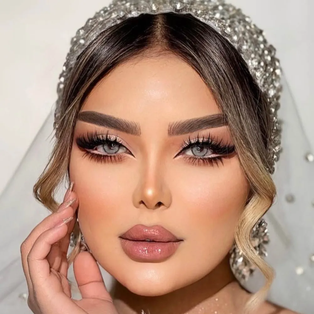 میکاپ عروسکی لایت