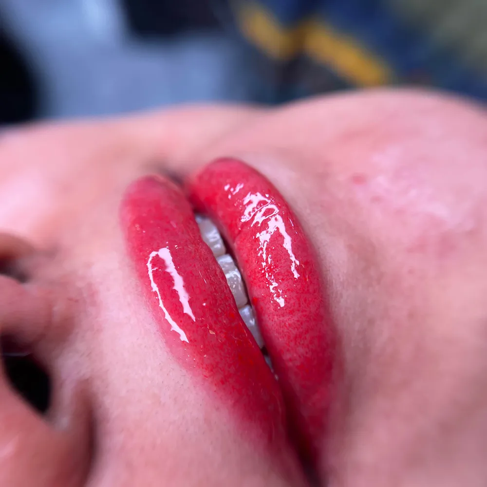 شیدینگ لب بدون مرز