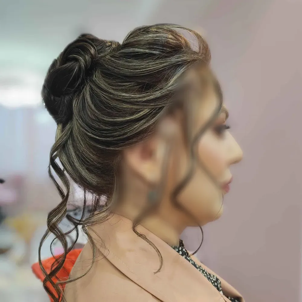 شینیون هوادار