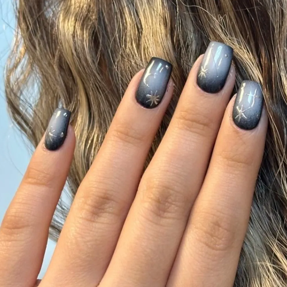 ایربراش از وسط و طراحی با متال ژل