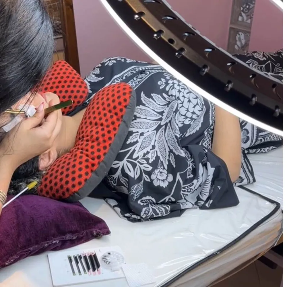 اکستنشن مژه