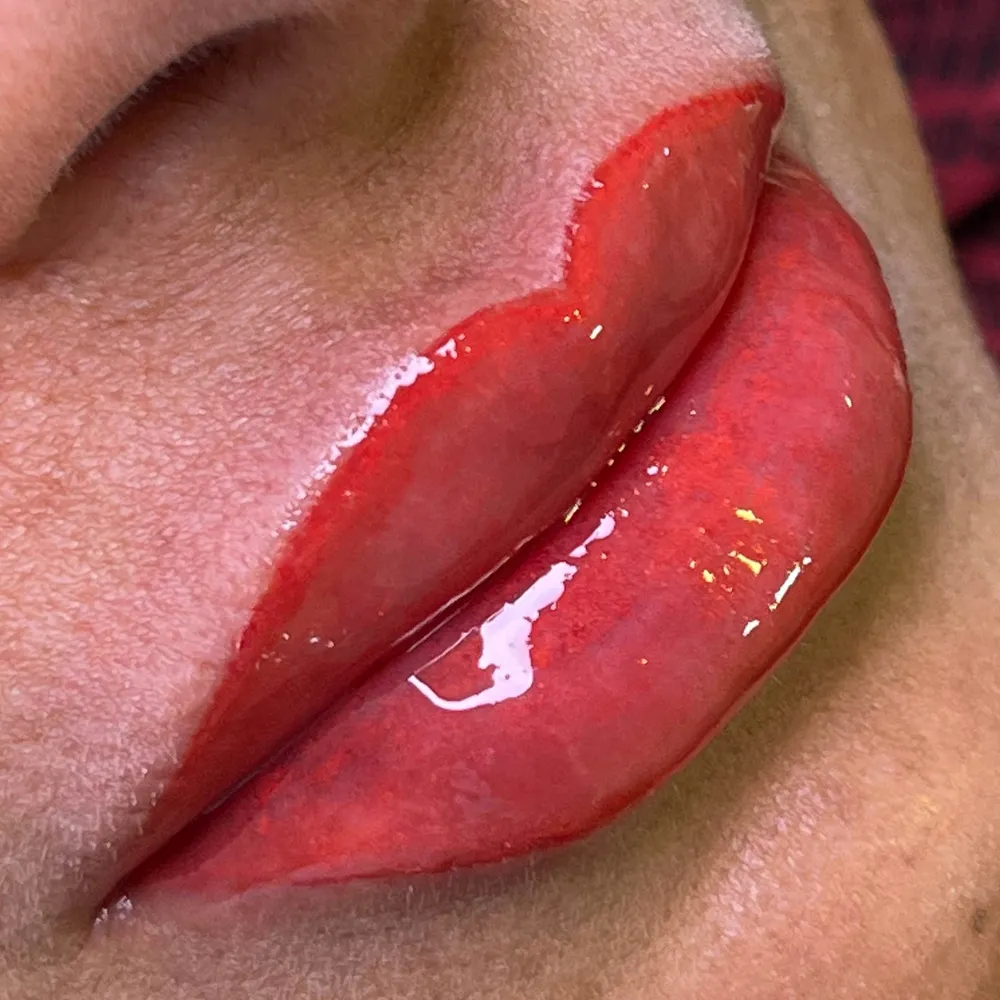 میکروپیگمنتیشن لب